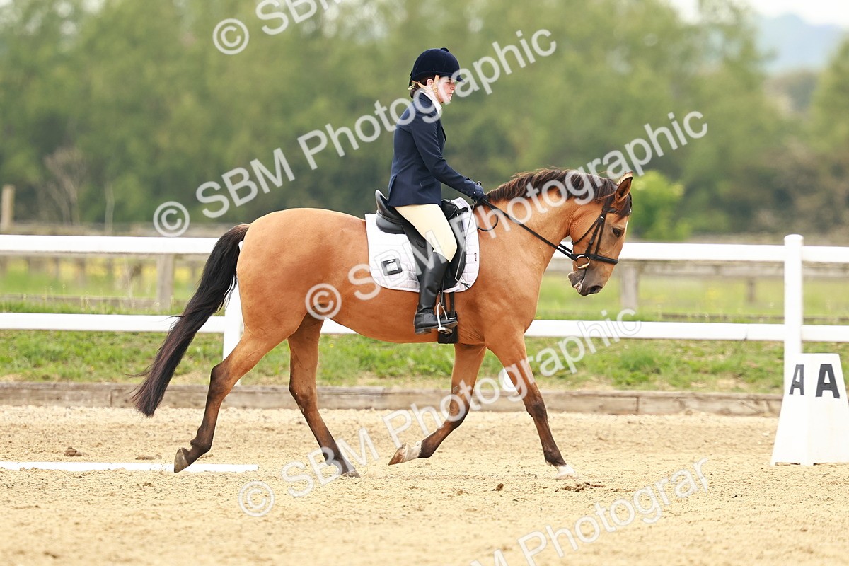 SBM_001028 - Class 6 - Novice 4