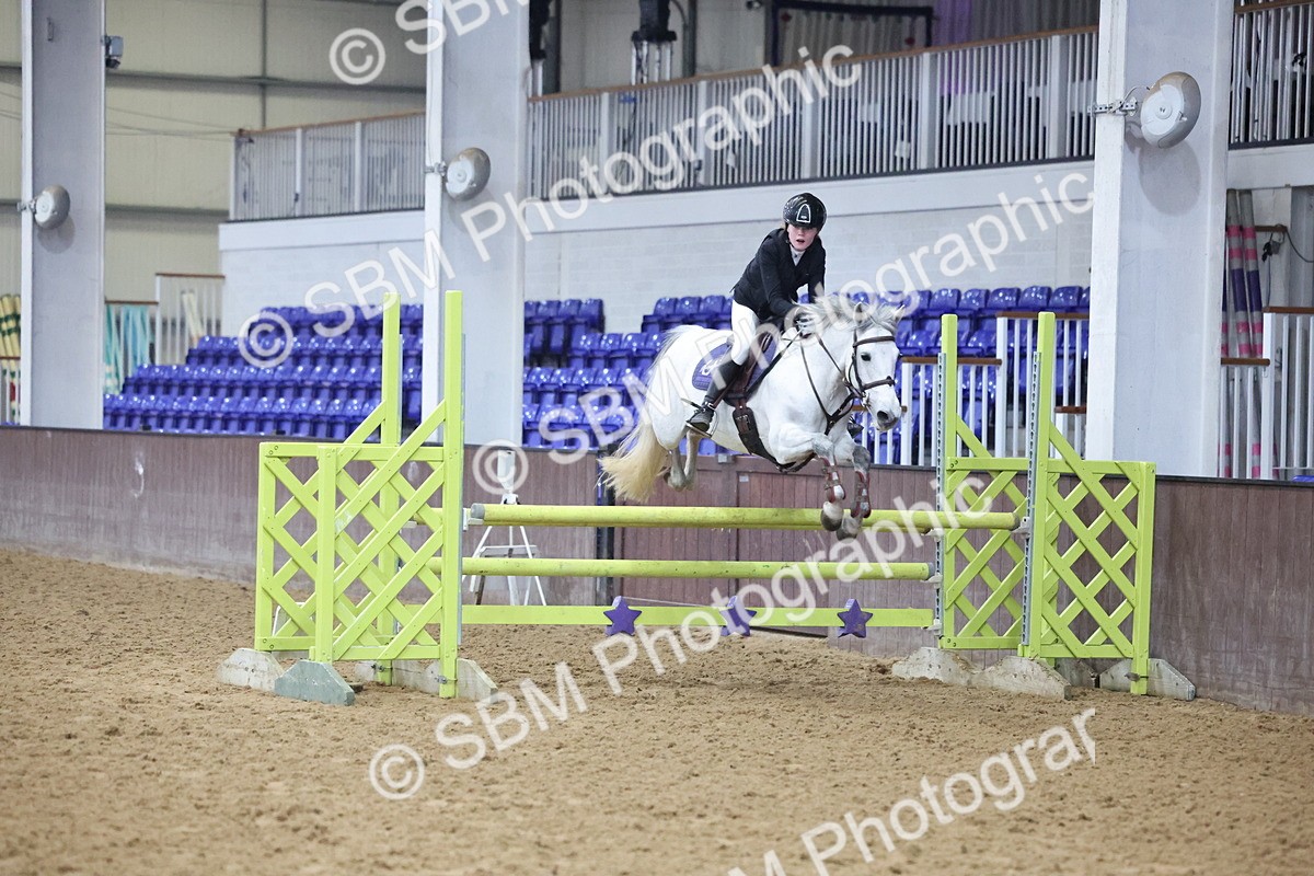 SBM_003193 - Class 11 - Blue Chip Pony Newcomers - 1.00m Open