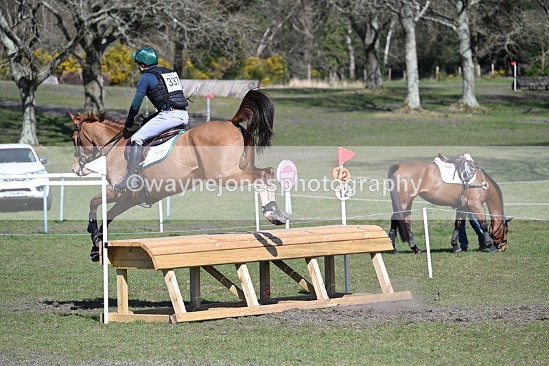 WJ7_1297 - XC Time 13:35 to 13:40