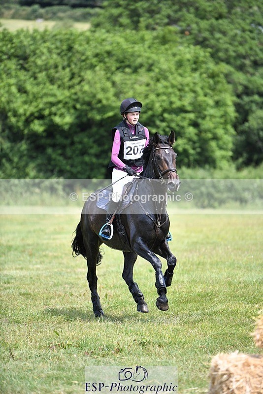 230625-111730-02024 - XC 90cm 11.00 to 12.00