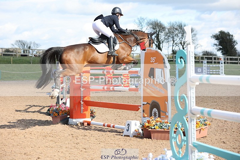 240419A-161535-09265 - Cls 10, 2 Star Big Tour 145cm  15.45 to 16.35 break