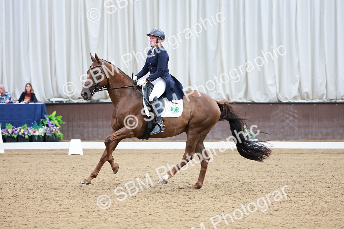 SBM_015601 - Class 5 - FEI INT II - 15.48-17.00