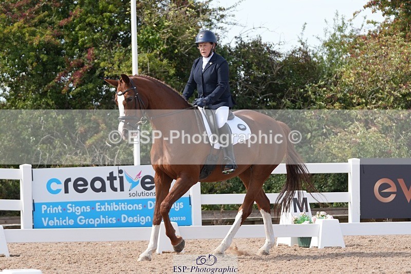 250906-141004-03487 - 052-Elaine.MurphyQT.An.Tainiste