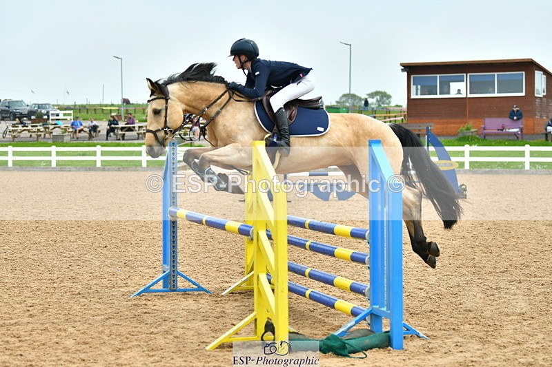 230514A-121308-02524 - Cls 24 Pony Newcomers & 1m Open