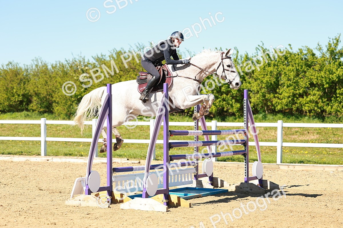 SBM_001766 - Class 5 - Senior Foxhunter - 1.20m