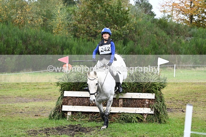 WJ6_4142 - 90cm Cam 1 Time 14:05 to 14:35