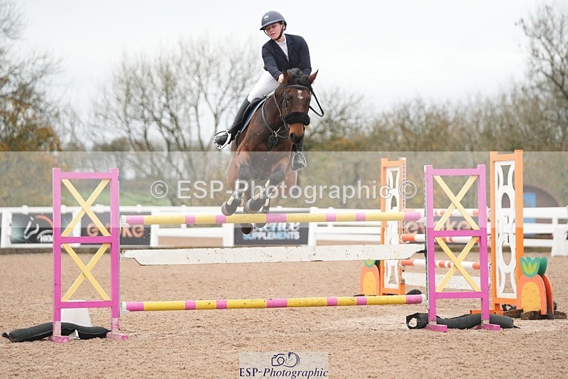 251107-132449-01145 - Cls 6 Foxhunter and 1.20m Open