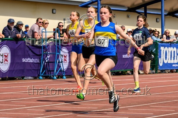 West25Sat-919928 - Track Female Set One