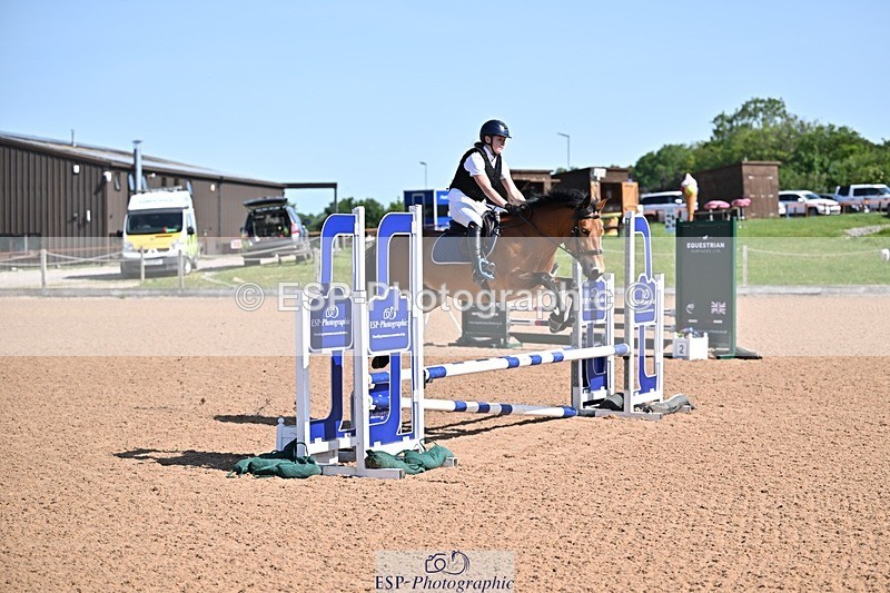 260524-100524-01622 - Cls 49 Pony Intro 70cm