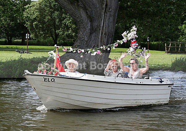 120628 ELO WT7A0412 - HENLEY ROYAL REGATTA Thurs 28th June 2012