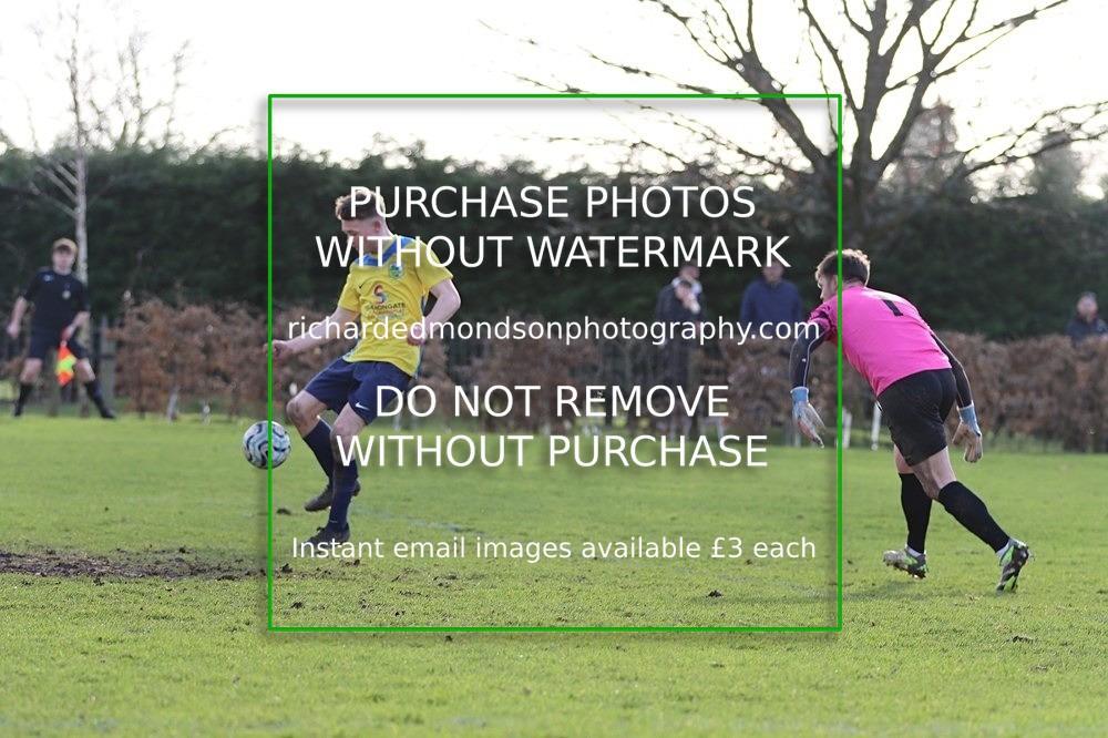 IMG_1129 - Kendal United vs Milnthorpe Corinthians (First half)