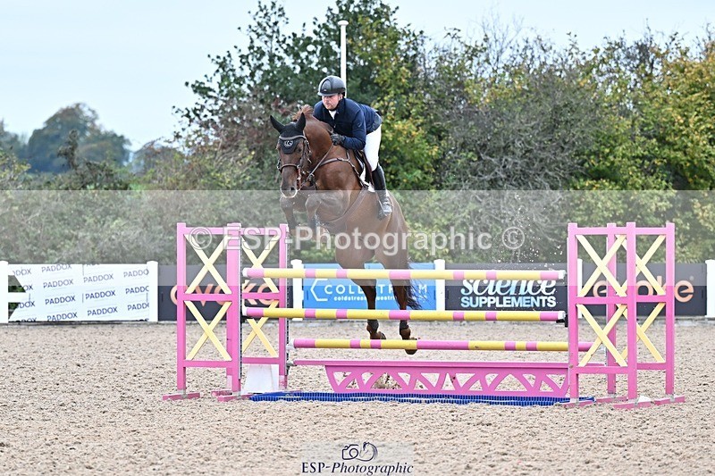 251015-150141-00822 - Cls 6 Foxhunter and 1.20m Open