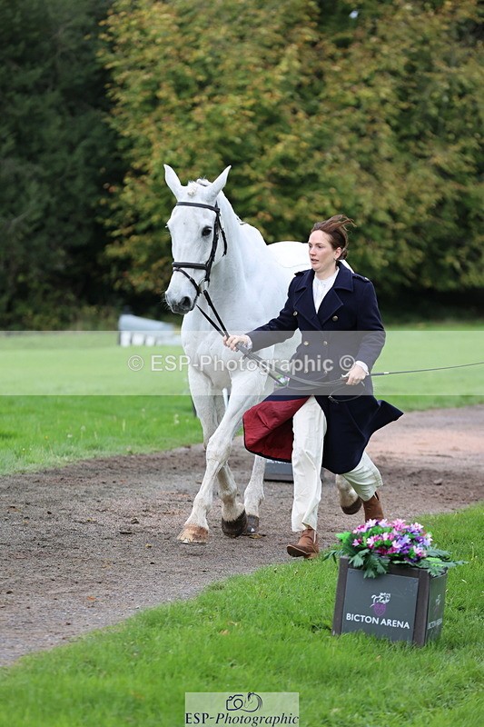 251026A-113359-25526 - G-571-Zoe.Mccanlis