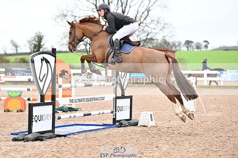 241206-123704-00766 - Cls 5 Newcomers and 1.10m Open