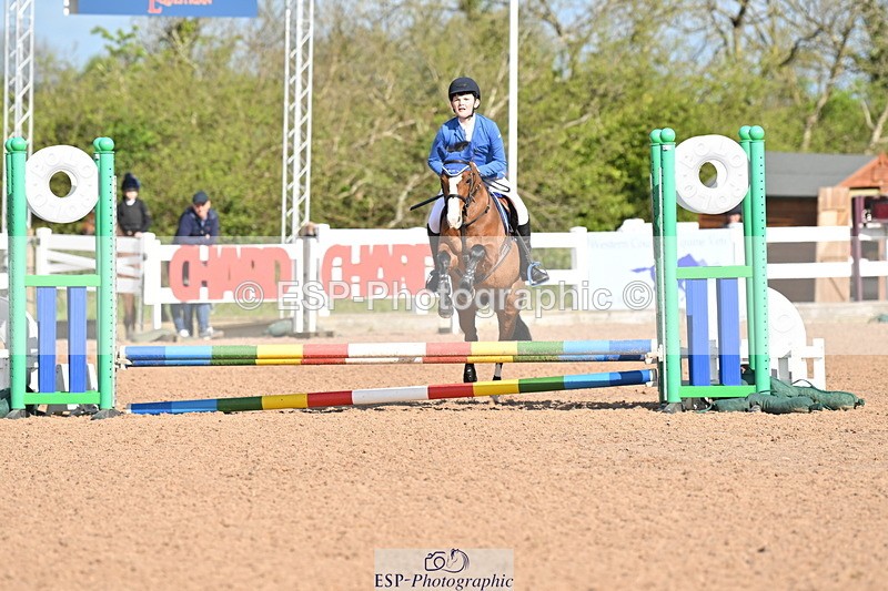 240504A-091720-00068 - Cls 11 Clear Round 50cm