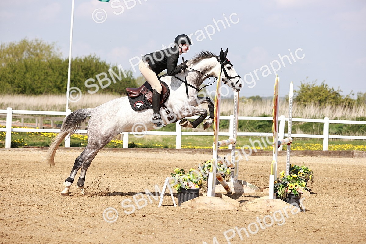  - Class 23 - Senior 1.05m