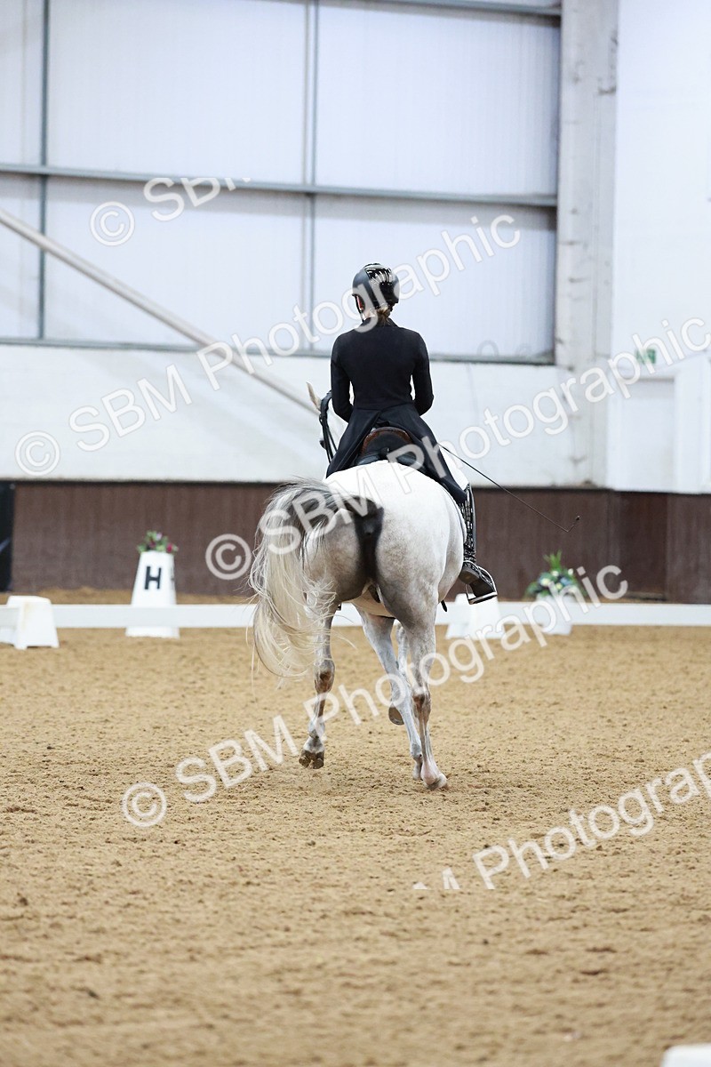SBM_020936 - Class 13 - FEI INT I - 16.26-17.14