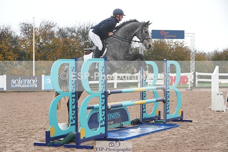 251107-121227-00701 - Cls 4 Snr 1.05m Open