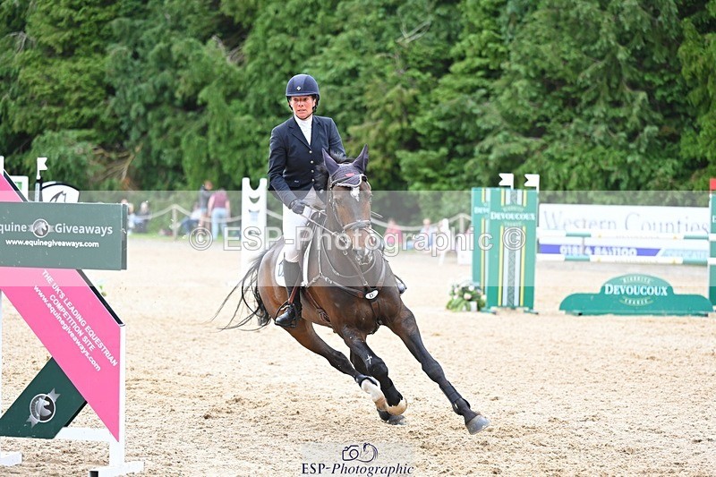 240525-161657-18128 - 548-DASSETT_SELECT-Kate_Rocher-Smith