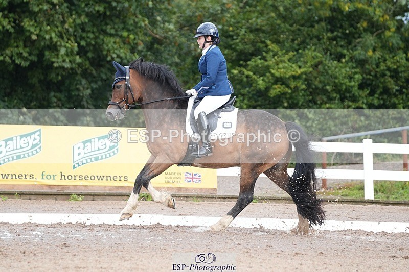 250907-105011-05900 - 089-Alison.CrimpCrwys.Beau