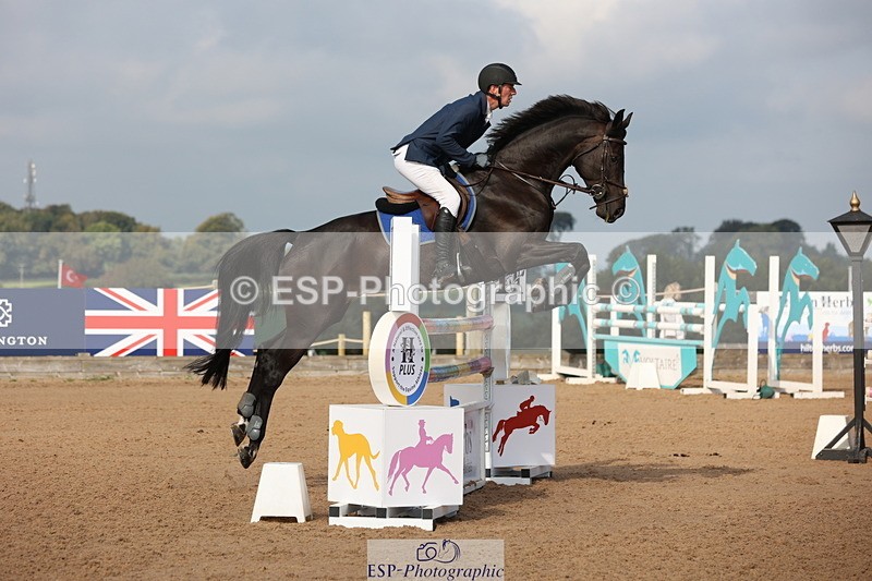 230915A-104058-01502 - Cls 2 Snr Foxhunter