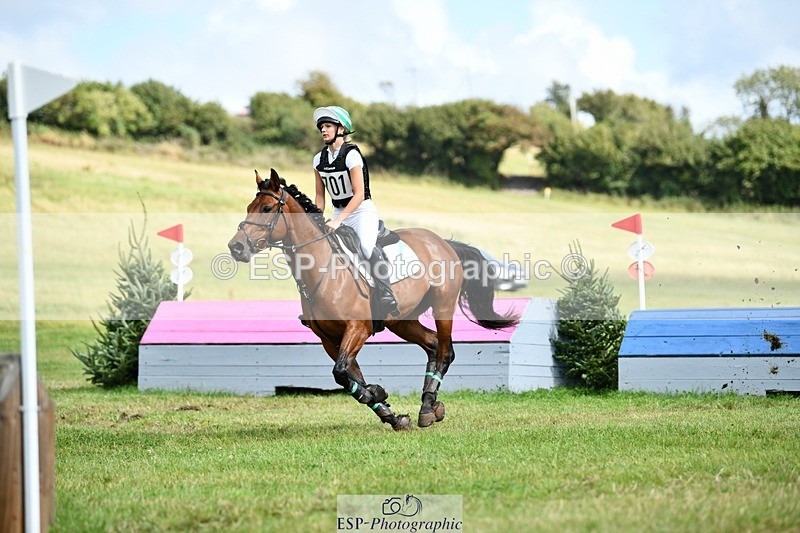 250831-143111-10464 - O-701-Bella.Moore