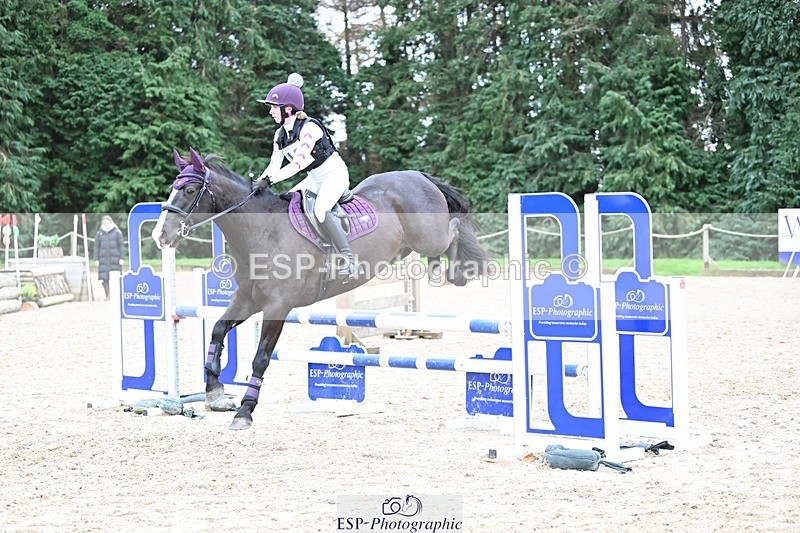 241117-144218-04688 - Cls 3 90-95cm 14.00 to 15.00