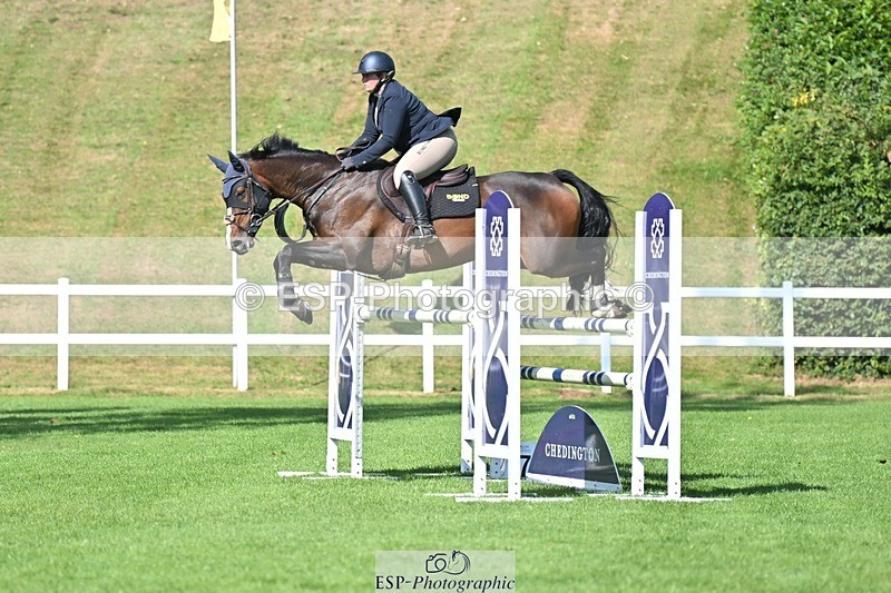 230909-111522-05116 - Cls 11 Snr Foxhunter & 1.20m Open