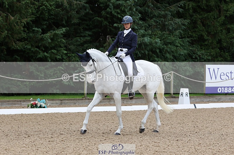 241024-093426-01306 - 206-Emma.Pullon-ECKLANDS.ELSA