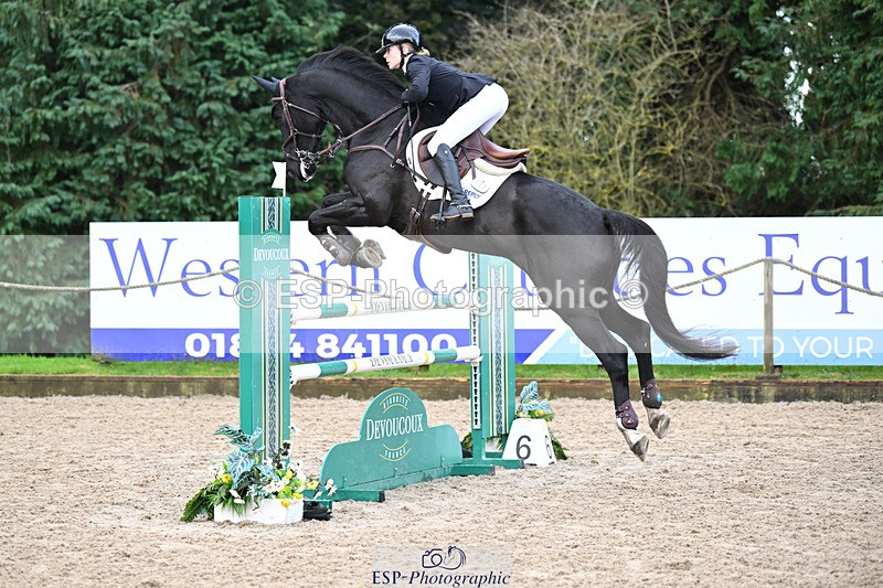 241025-093529-05096 - 132-Mollie.Summerland-MOJO