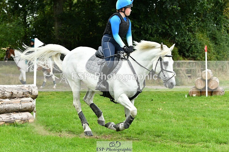 230817-143304-01316 - Theo's 2nd Group - XC