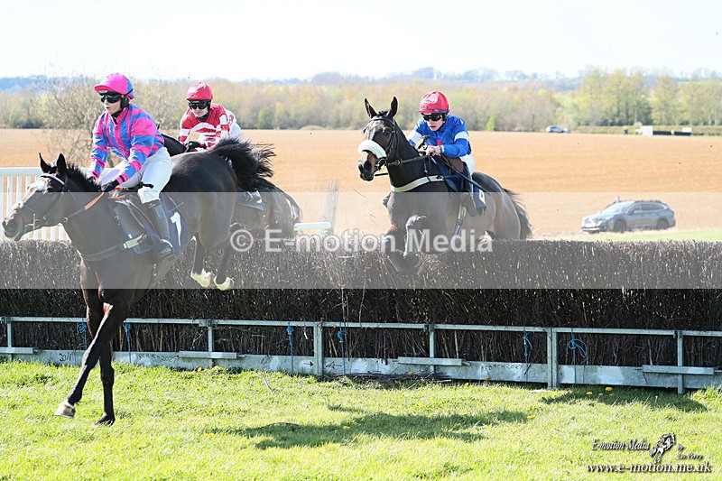 PtP 060426 322 - Paxford Races North Cotswold Easter Mon 06/04/26
