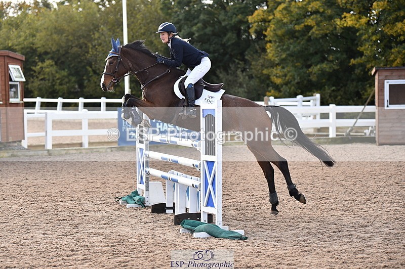 231101A-122310-00251 - Cls 4 Members 1.15m & Open