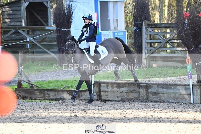 240303-103616-02917 - Cls 2 80-85cm Start to 11.00 CW