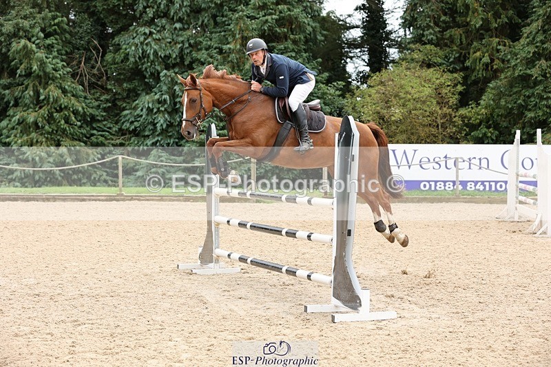 240817-140932-01738 - 05A Snr Newc