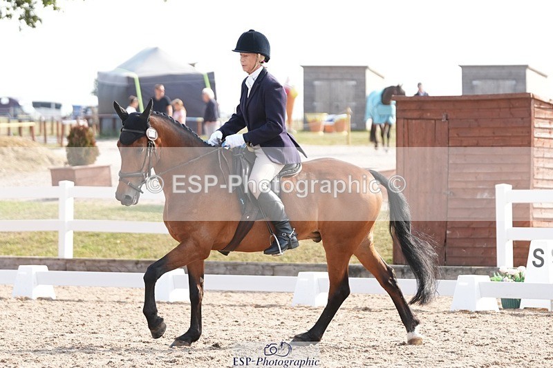 250817-094051-07206 - 157-Camilla.HankinsonChapel.Arch