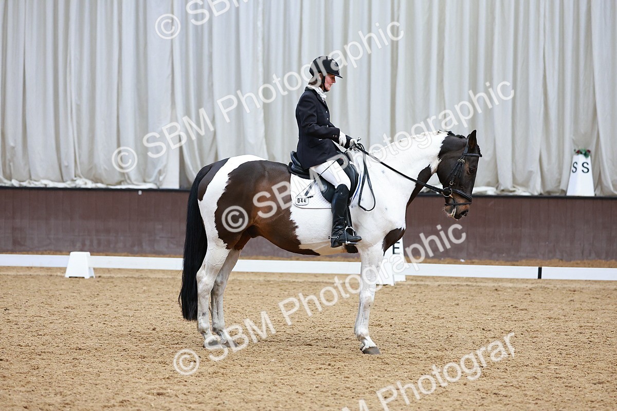 SBM_003570 - Class 15-16-18 - Novice 3-Elementary 1-PYO