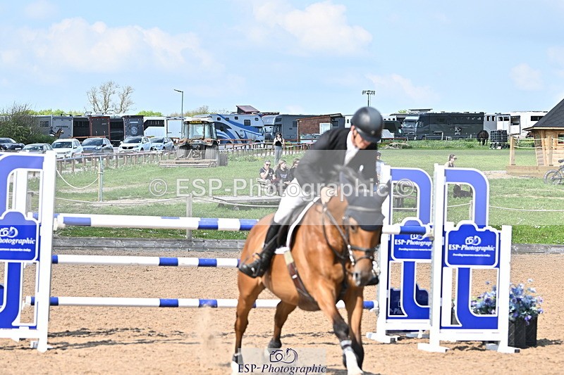 240509A-160134-03481 - Cls 12 Chard Equ Speed Derby