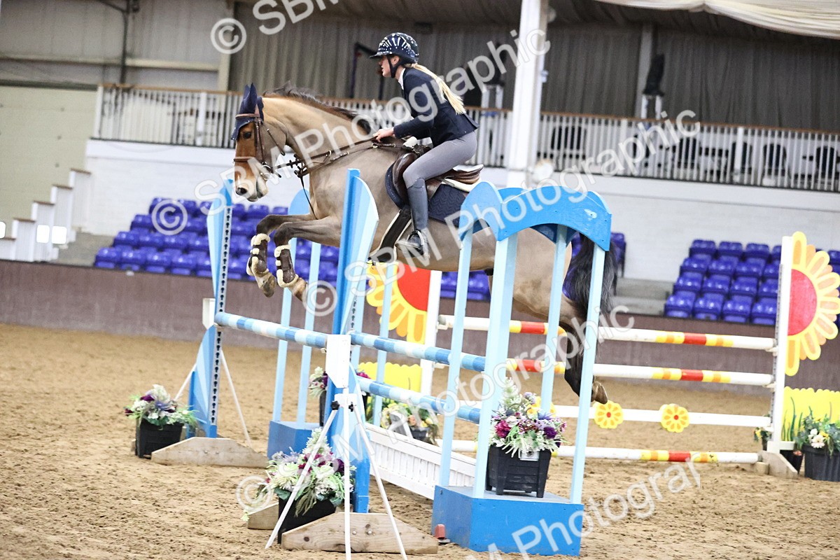 SBM_005521 - Class 17 - Senior Newcomers 1.10m