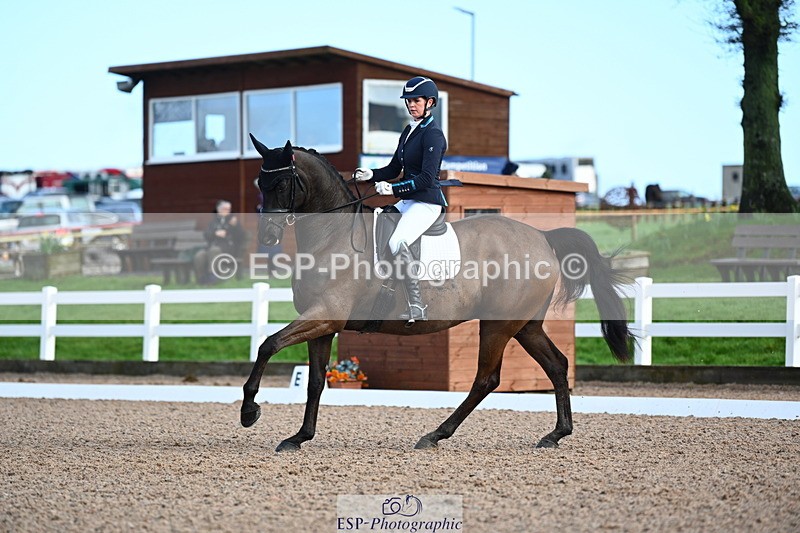 240218A-111113-06280 - 218-Jessica.Davies-Nemo.II