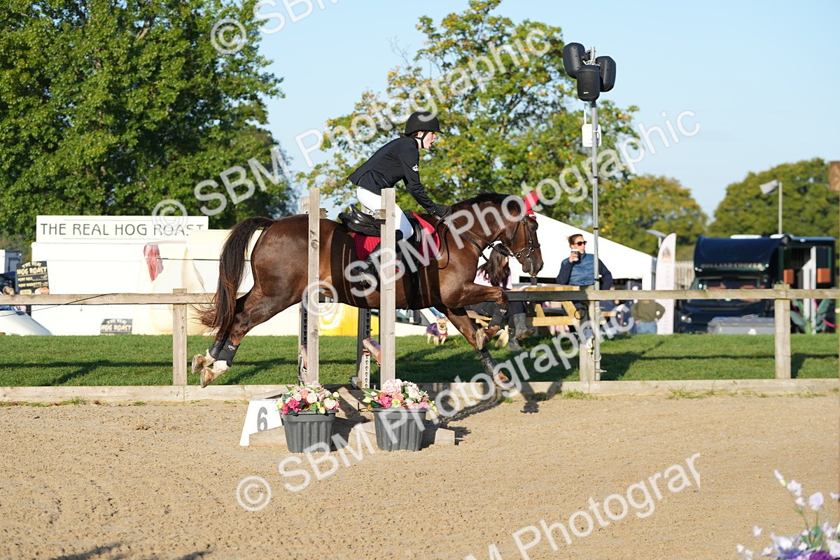 SBM_14002 - J57 - Clear Round 60cm