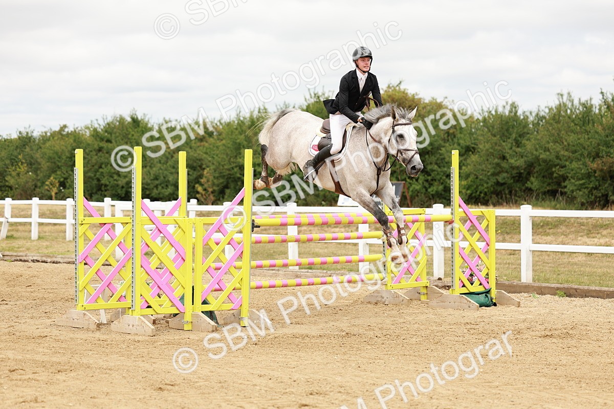 SBM_017434 - Class 21 - Senior Newcomers Championship 2d Rd