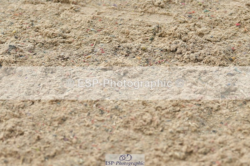 230513A-112339-00569 - Cls 13 138cm + 128cm