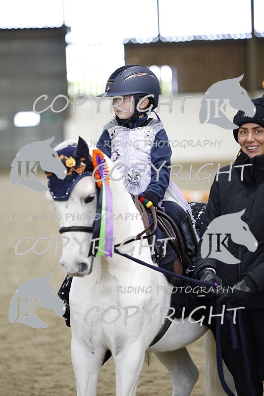 _T0A0916 - Class 1 Cross poles