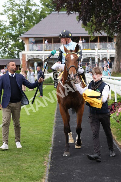 yr11062022r3-36 - Race 3 2.35pm The JCB Stakes