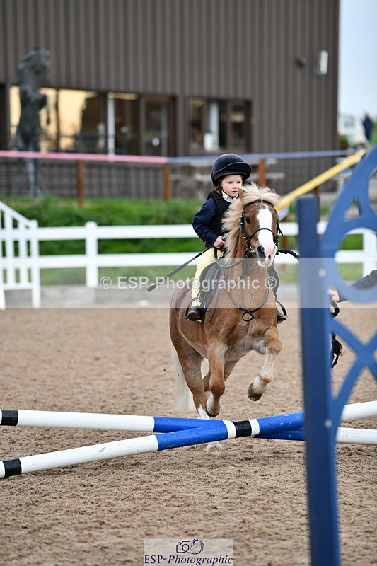 241013B-091008-00120 - Cls 1 Clear Round