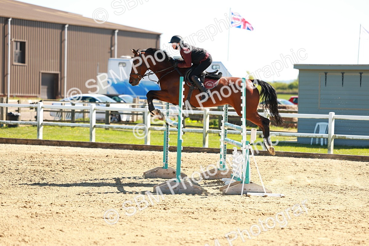 SBM_001877 - Class 5 - Senior Foxhunter - 1.20m