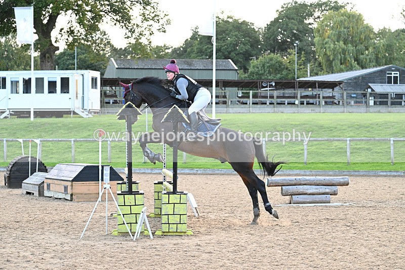 WJ7_6845 - Time 17:12 to 17:30