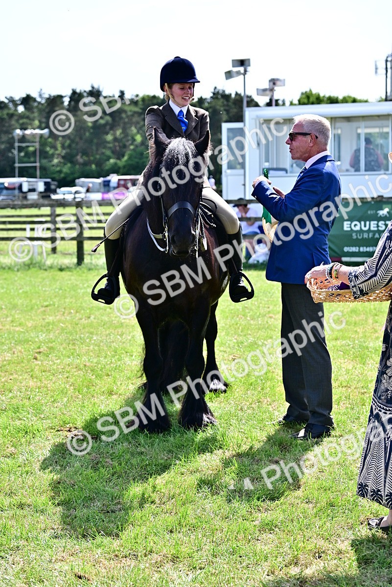 SBM_08120 - Class 61-62 - TSR  M&M Ridden Amateur of the Year