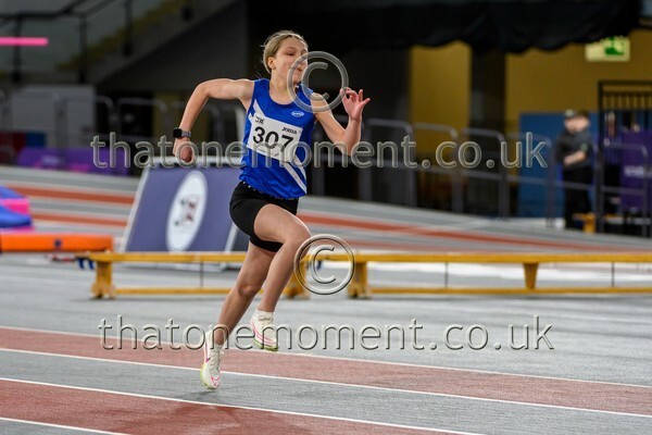 AgeInd25SUN-923127 - Track Female Set One